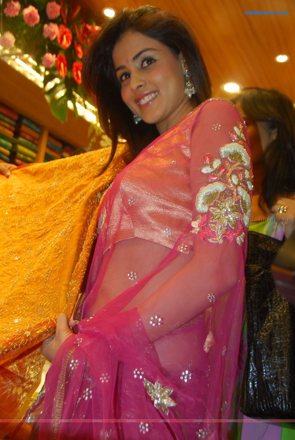 Genelia Actress hd photo