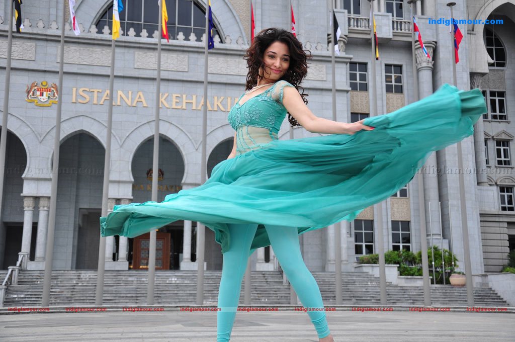 Tamanna Actress hd photo