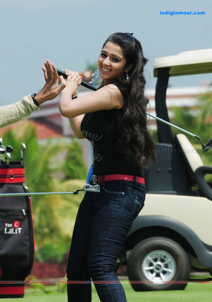 Charmi Actress hd photo