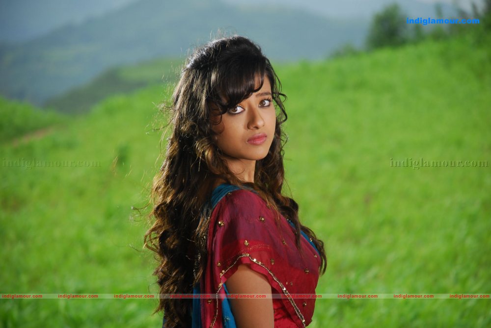 Madalasa Sharma Actress hd photo