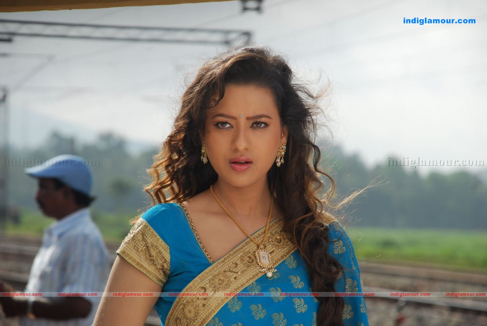 Madalasa Sharma Actress hd photo