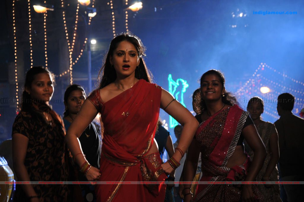 Anushka Actress hd photo