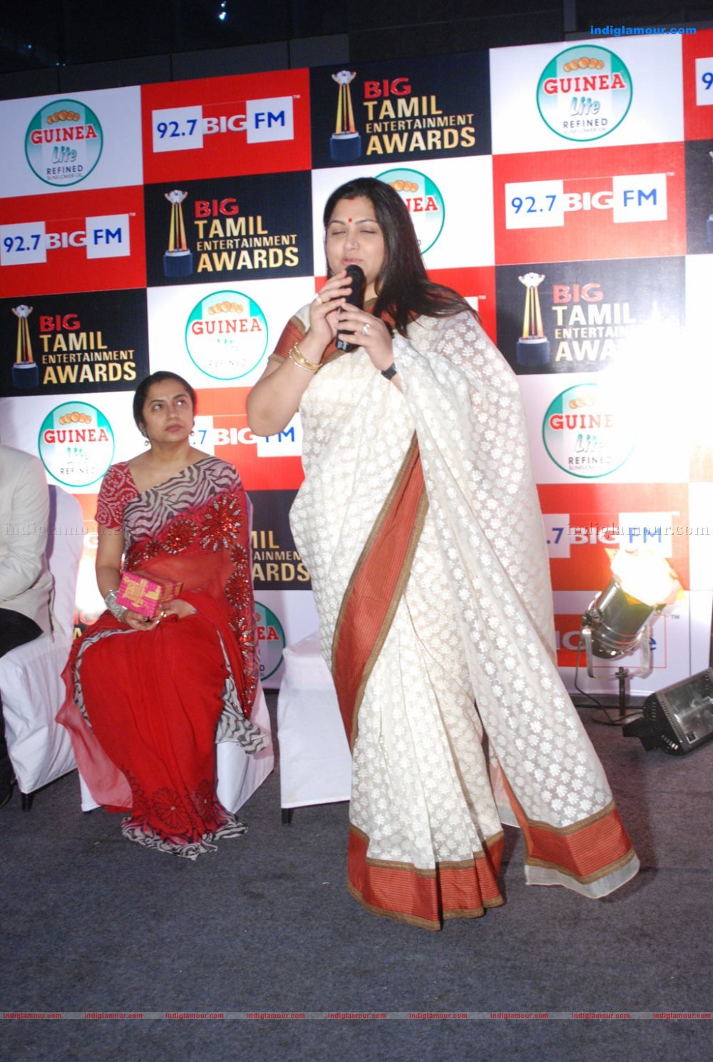 Kushboo Actress hd photo