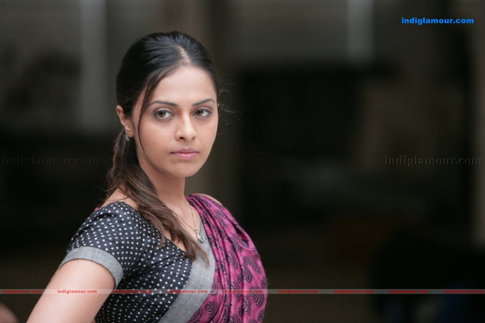Richa Pallod Actress hd photo