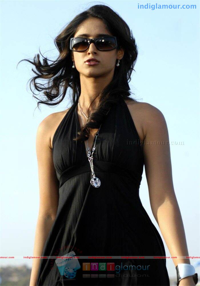 Ileana Actress hd photo