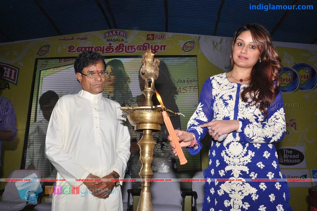 Sonia Agarwal Actress hd photo
