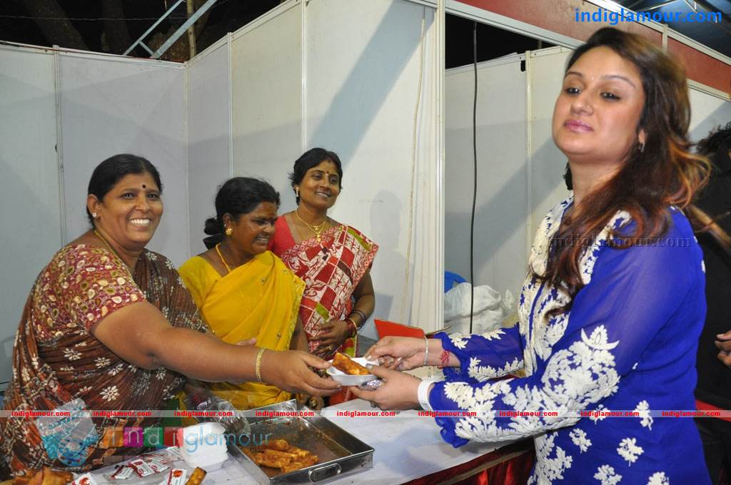 Sonia Agarwal Actress hd photo