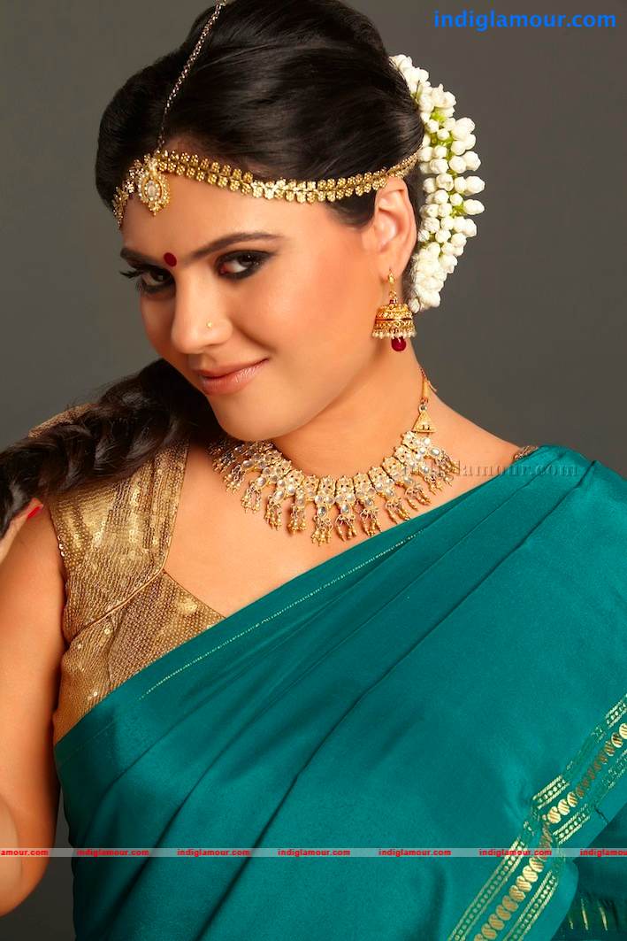 Sherin Actress hd photo