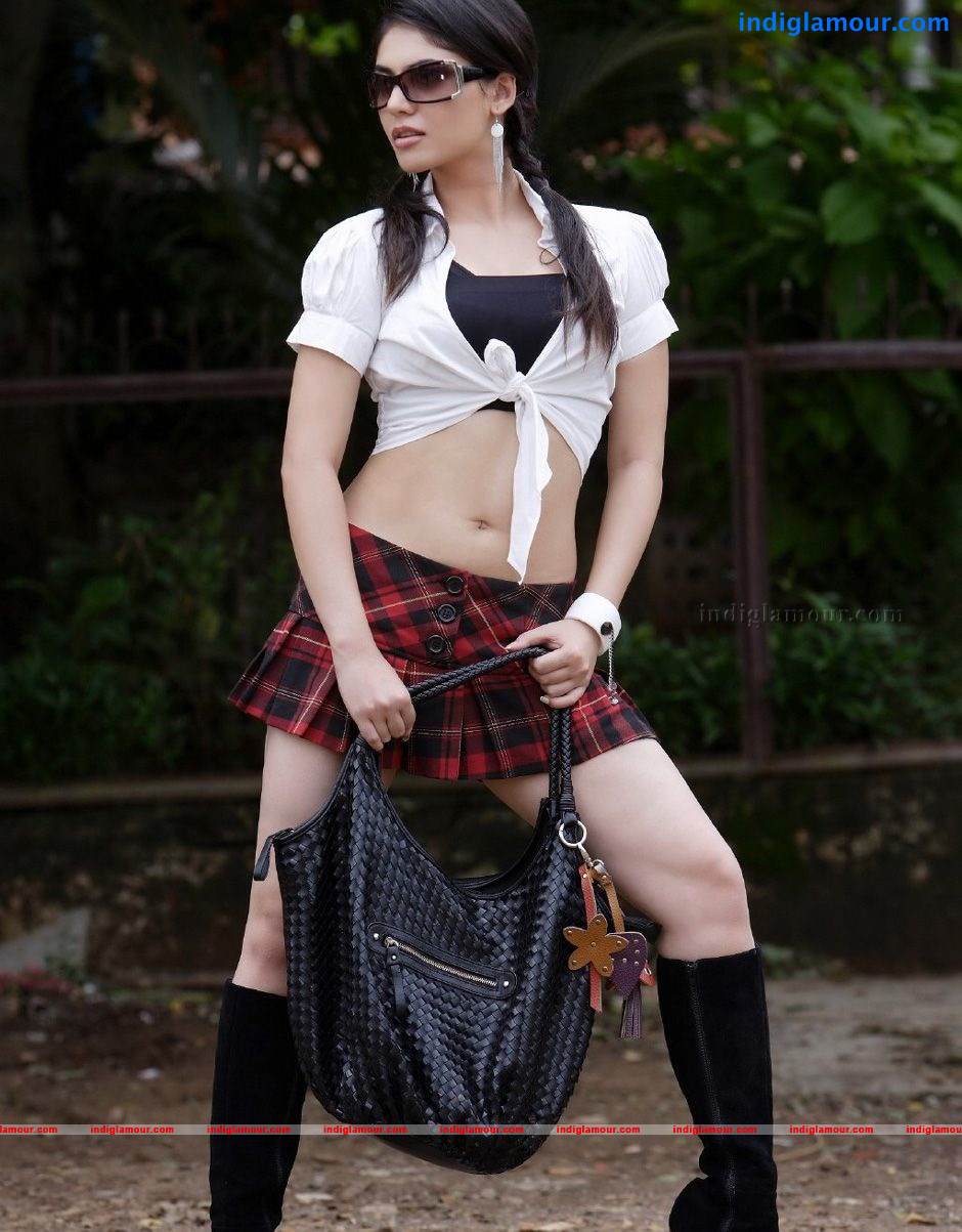 Sherin Actress hd photo