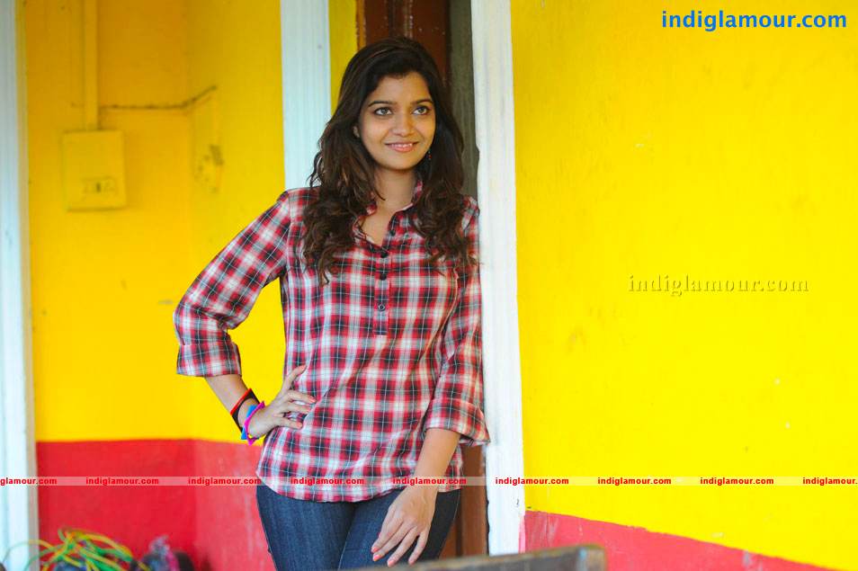Swathi Actress hd photo