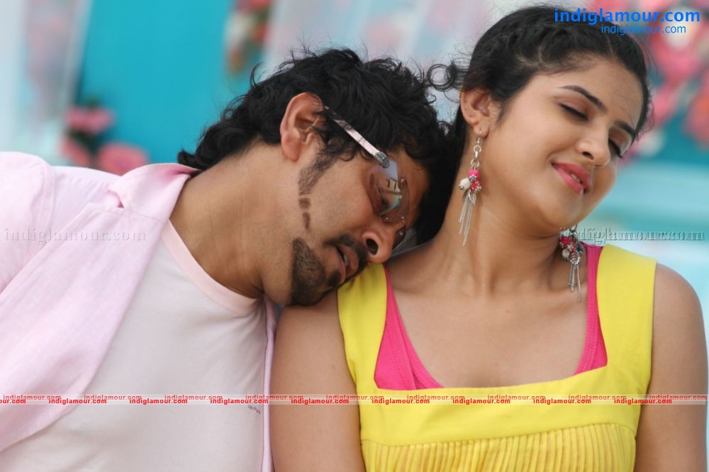 Deeksha Seth Actress hd photo