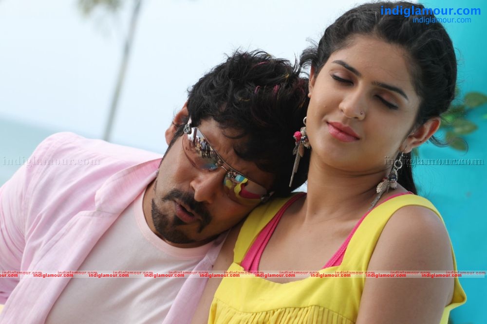 Deeksha Seth Actress hd photo