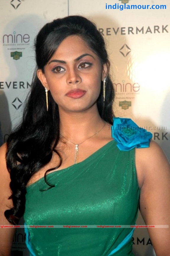 Karthika Nair Actress hd photo
