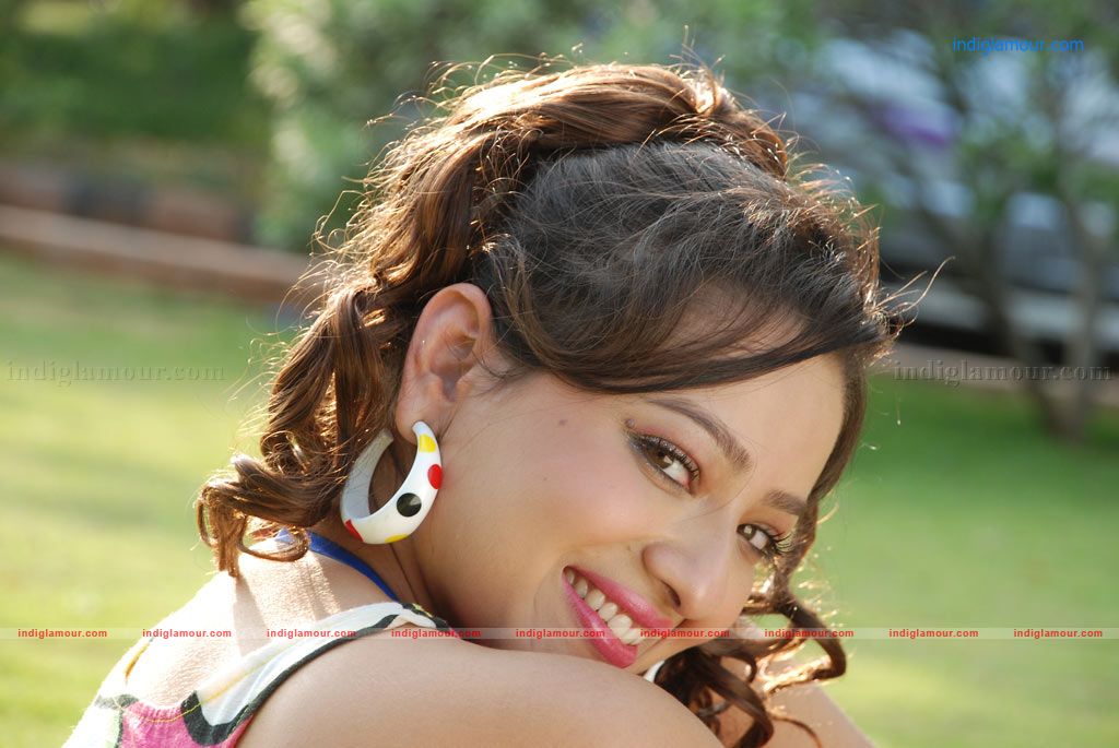 Madalasa Sharma Actress hd photo