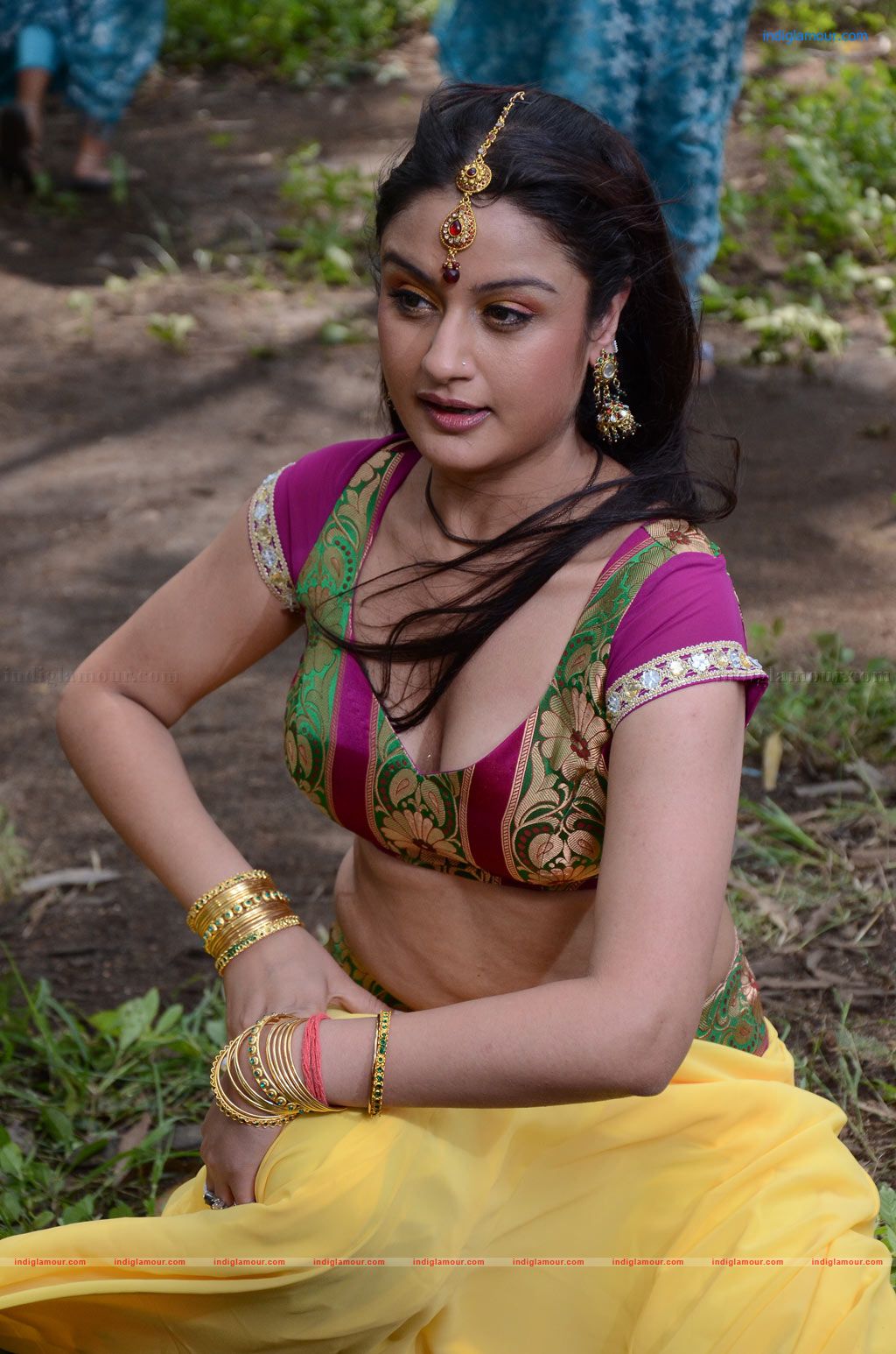 Sonia Agarwal Actress hd photo