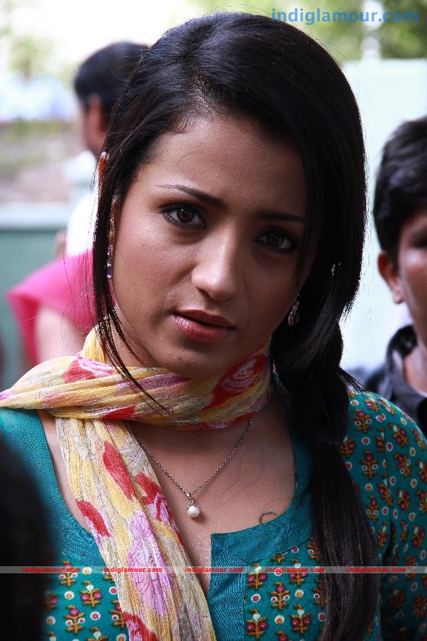 Trisha Actress hd photo