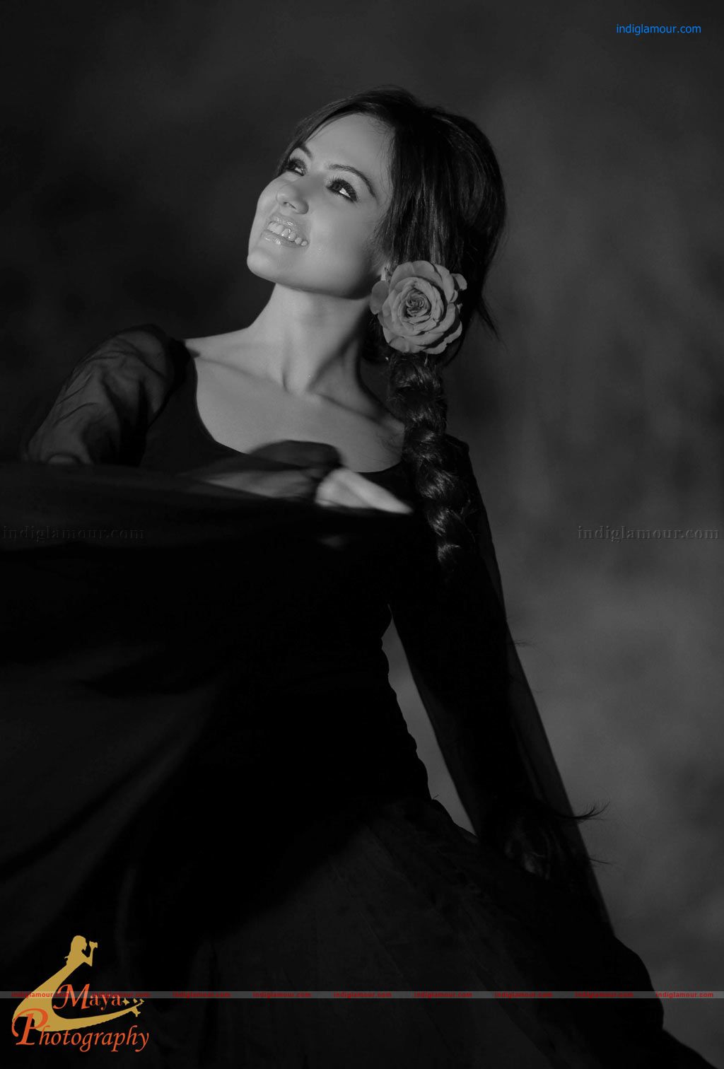Sana Khan Actress hd photo