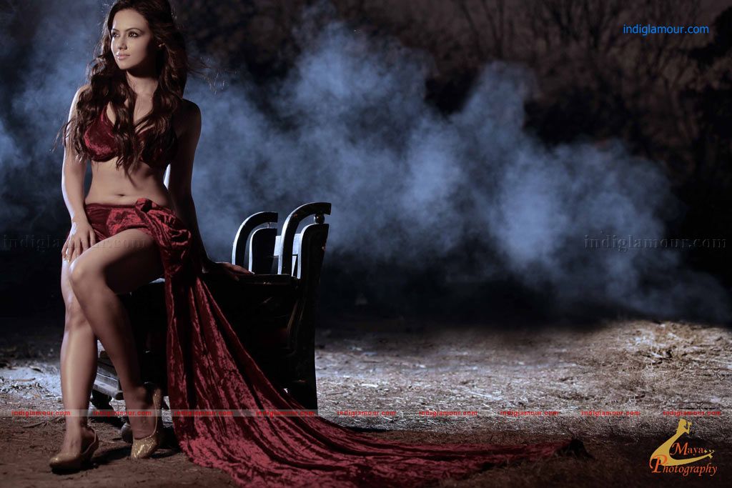 Sana Khan Actress hd photo