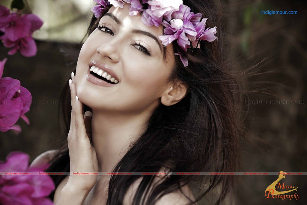 Sana Khan Actress hd photo
