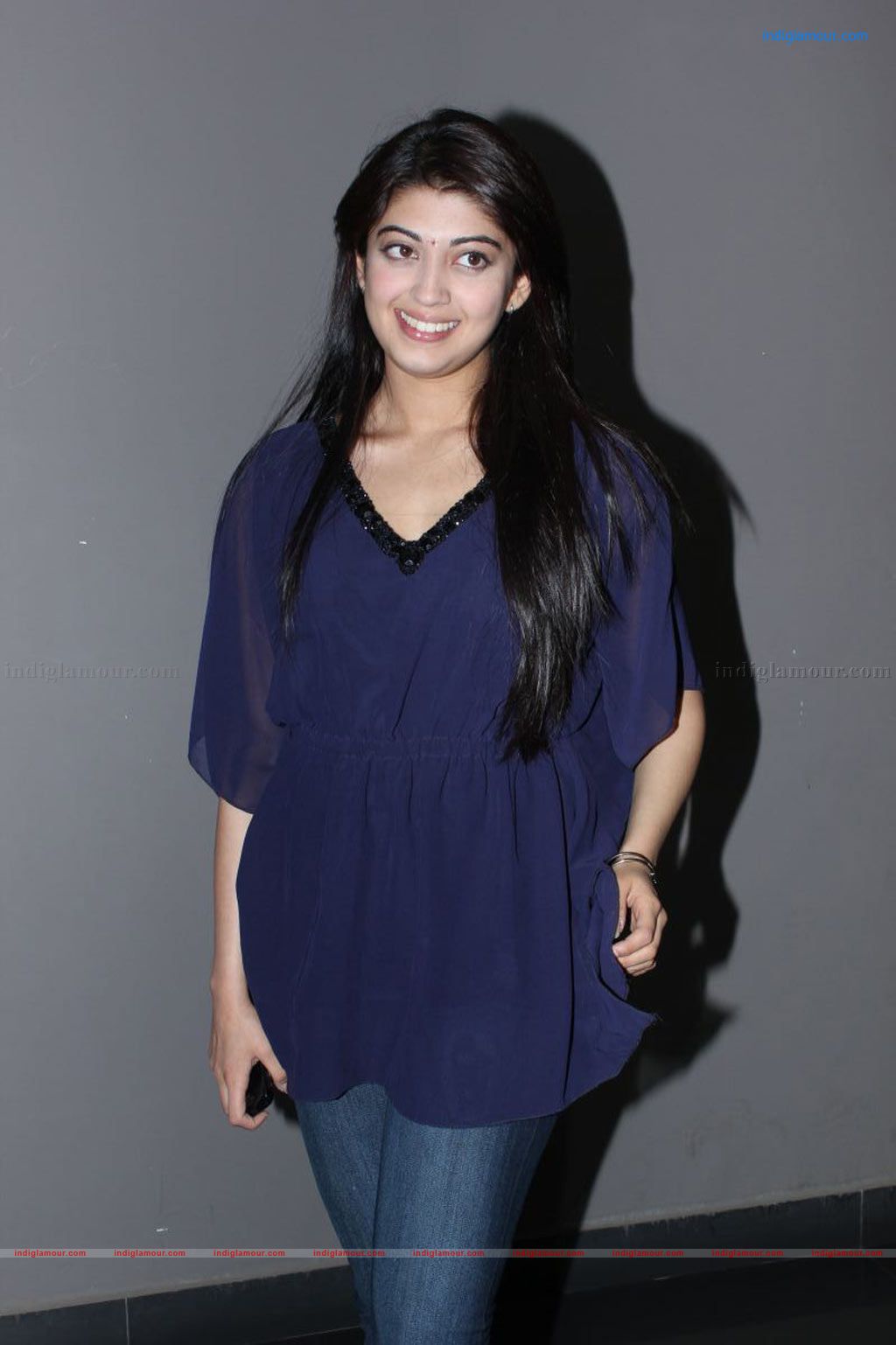 Pranitha Actress hd photo