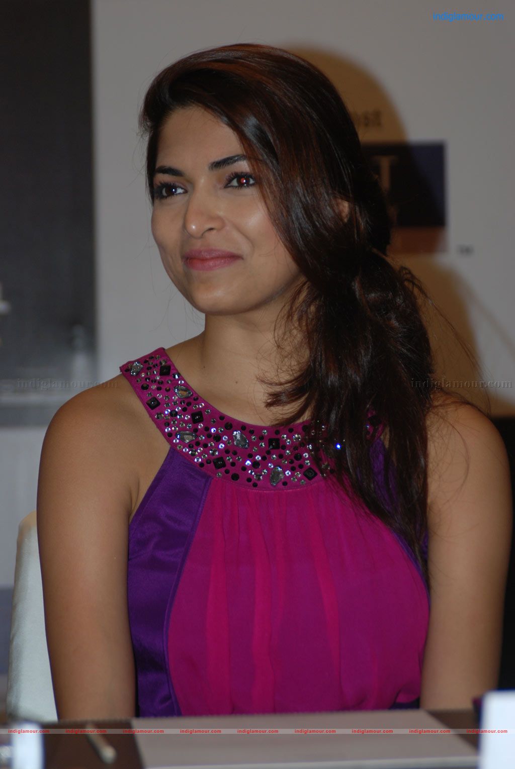 Parvathy Omanakuttan Actress hd photo