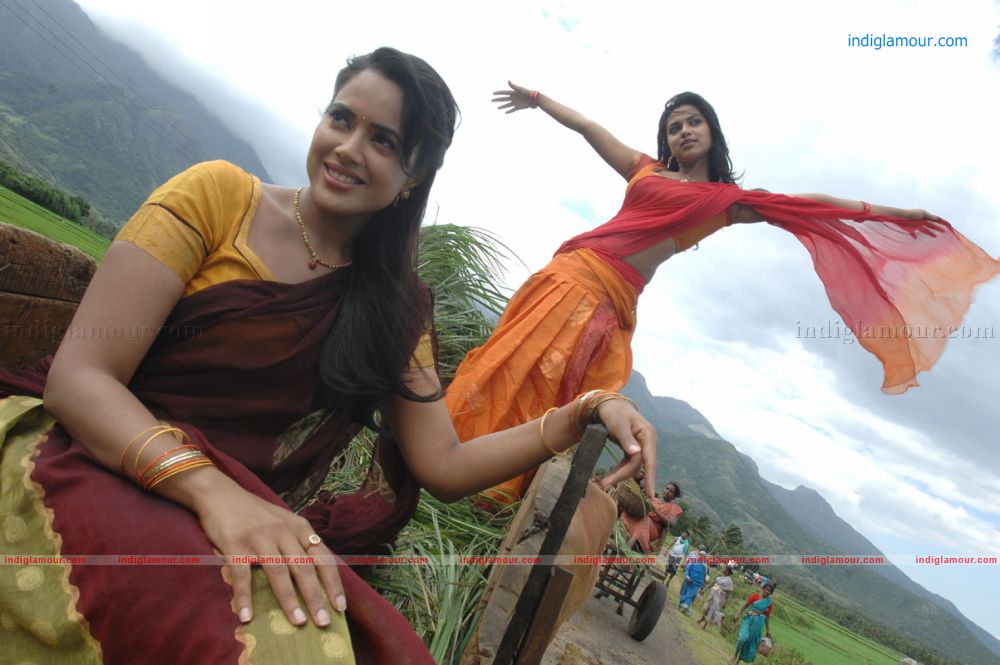 Amala Paul Actress hd photo