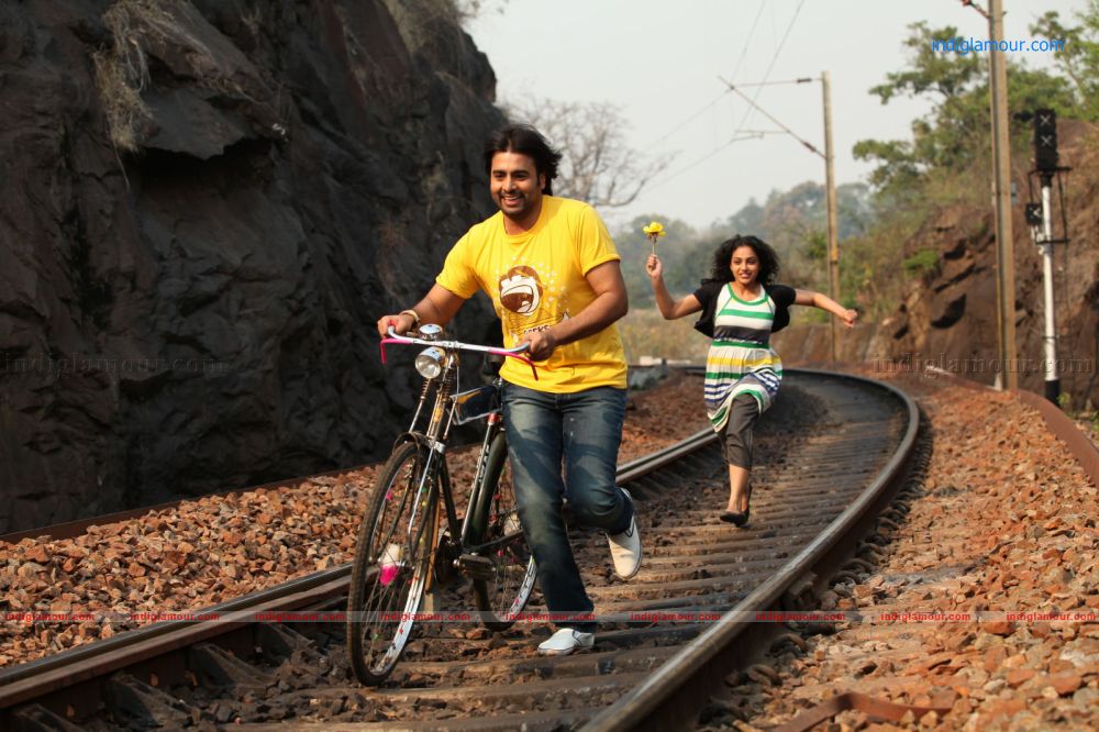Nithya Menon Actress hd photo