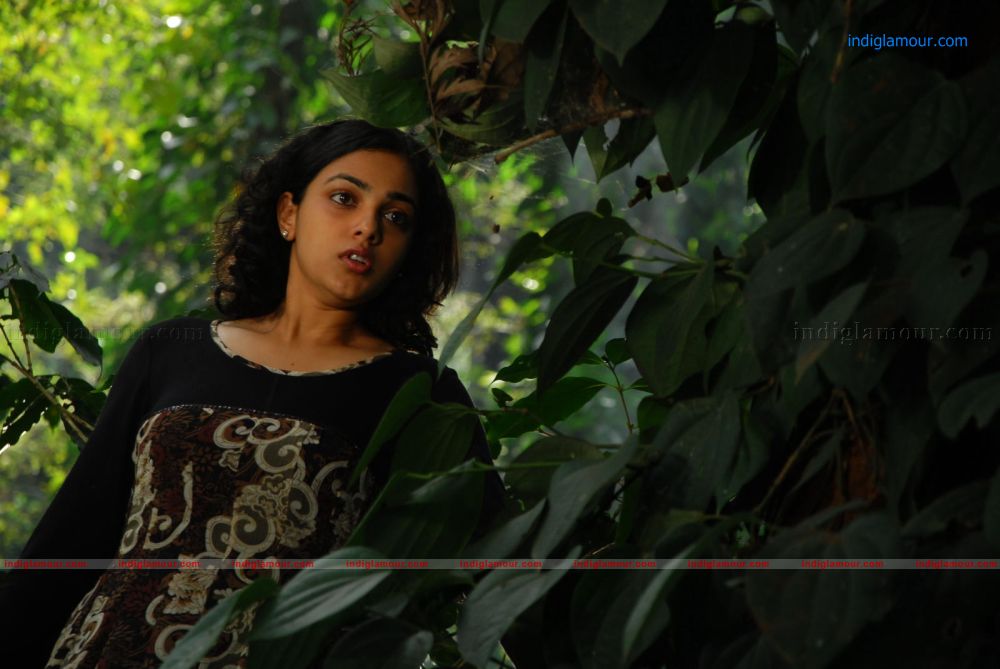 Nithya Menon Actress hd photo