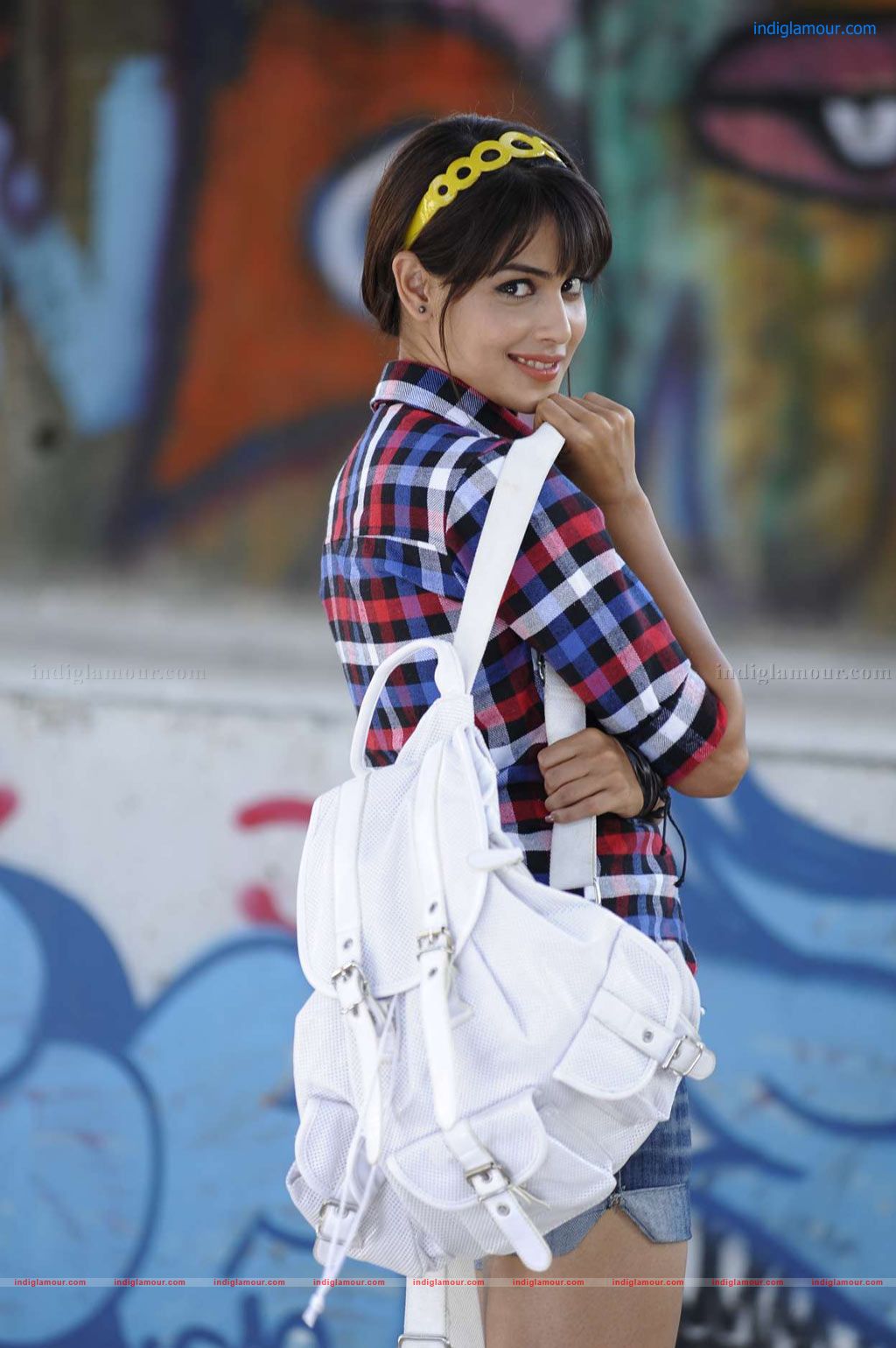 Genelia Actress hd photo