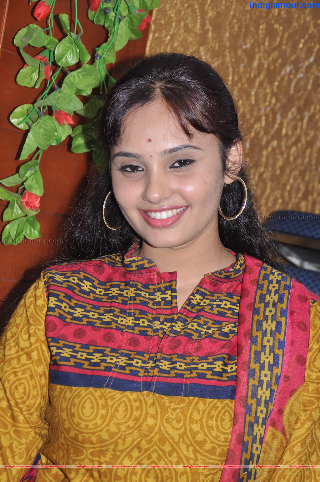 Aarushi Actress hd photo