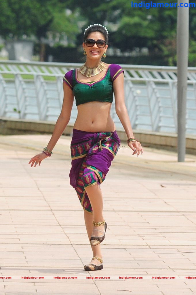 Parvathy Melton Actress hd photo