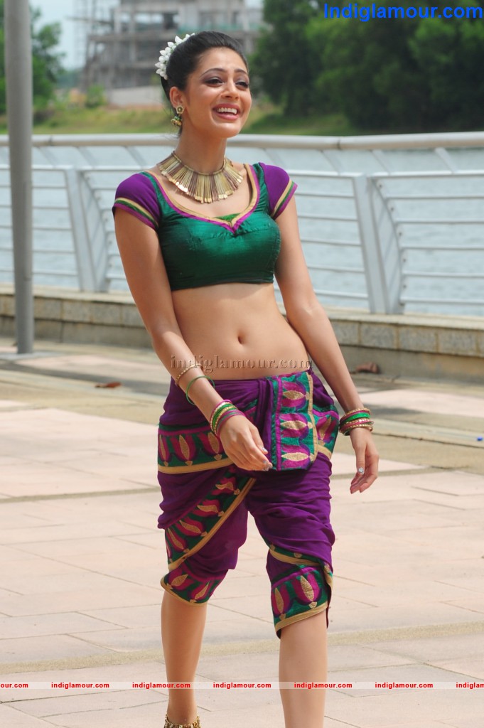 Parvathy Melton Actress hd photo