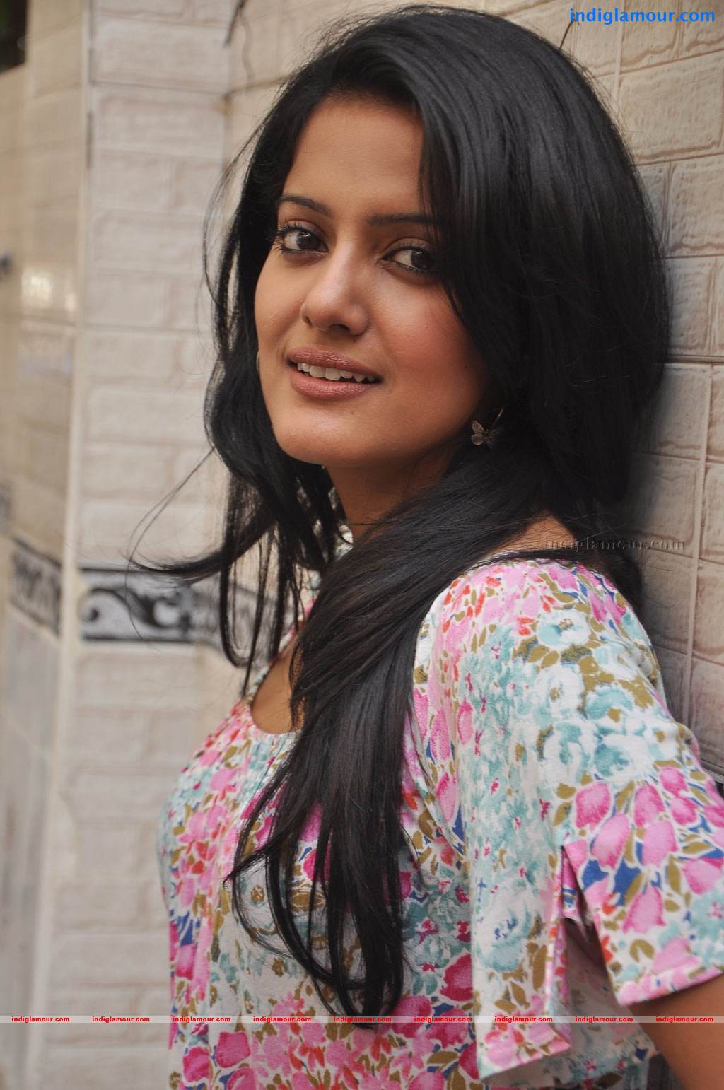 Vishakha Singh Actress hd photo