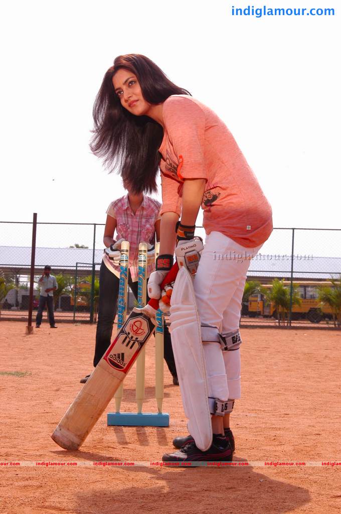 Nisha Aggarwal Actress hd photo