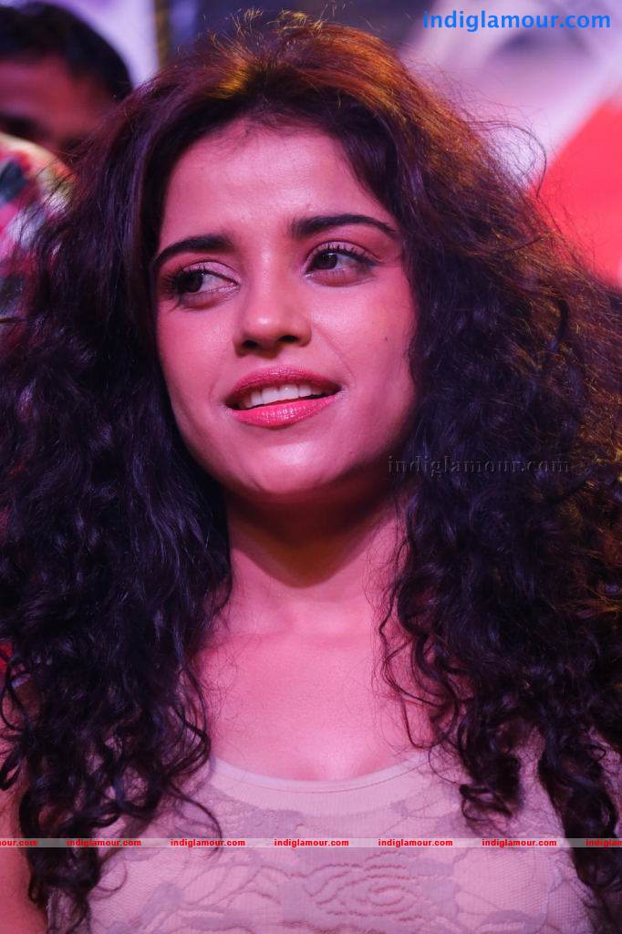 Piaa Bajpai Actress hd photo