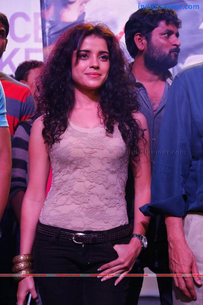 Piaa Bajpai Actress hd photo