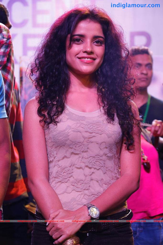 Piaa Bajpai Actress hd photo