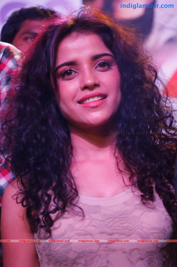 Piaa Bajpai Actress hd photo