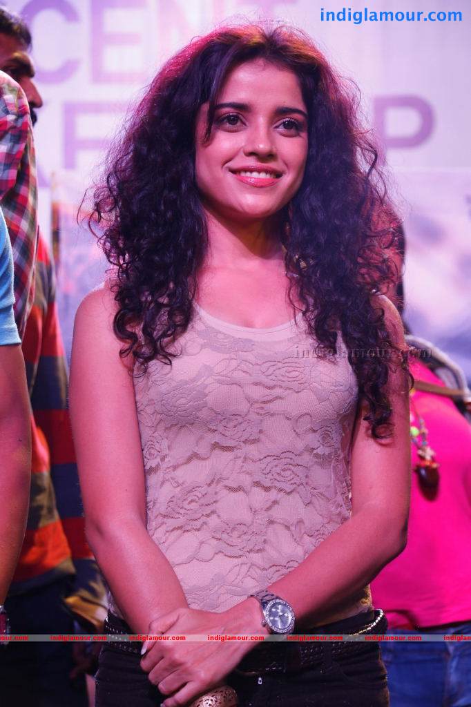 Piaa Bajpai Actress hd photo