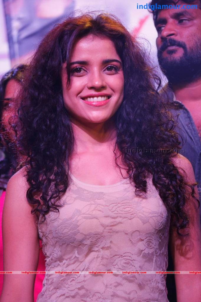 Piaa Bajpai Actress hd photo