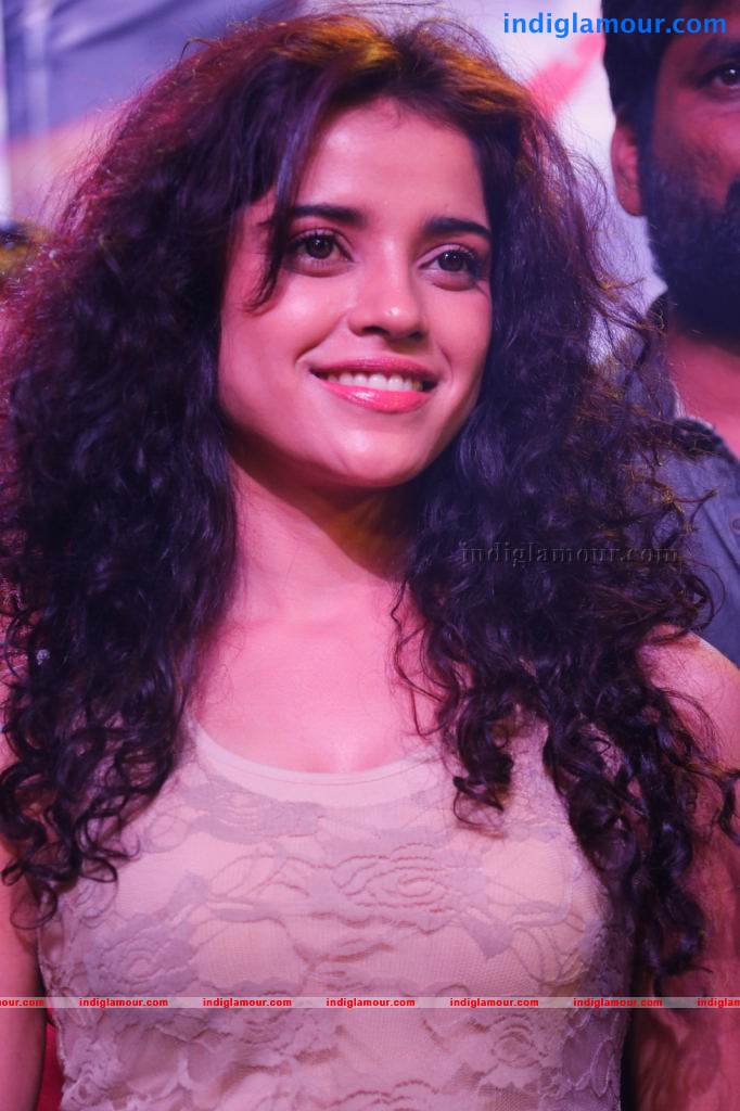 Piaa Bajpai Actress hd photo