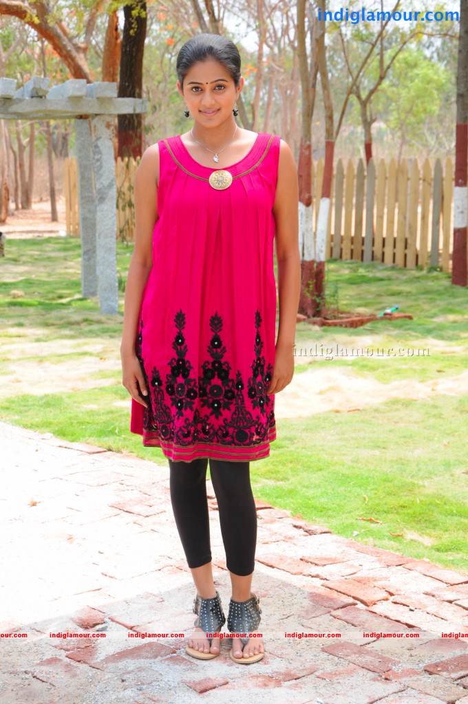 Priyamani Actress hd photo