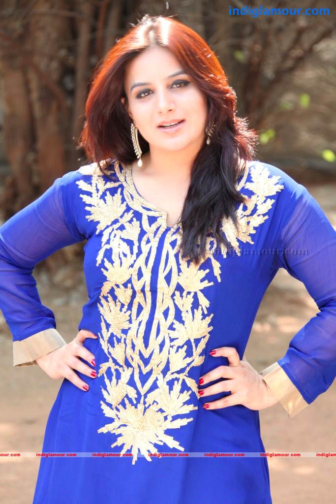 Pooja Gandhi Actress hd photo