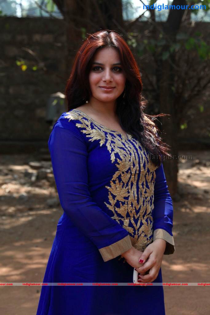 Pooja Gandhi Actress hd photo