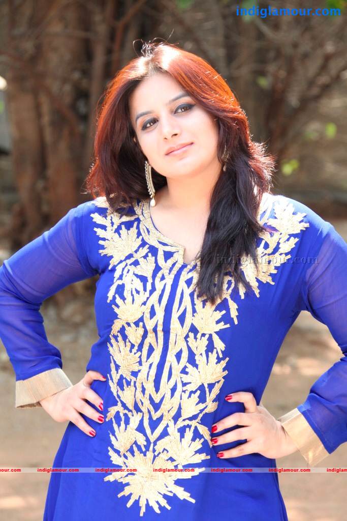 Pooja Gandhi Actress hd photo