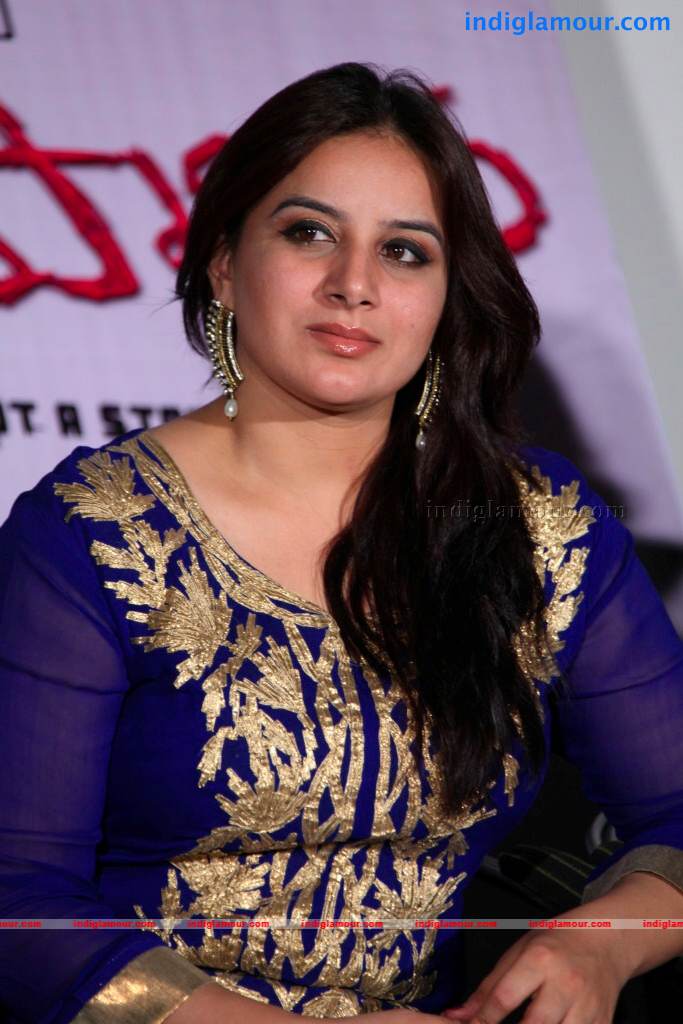 Pooja Gandhi Actress hd photo