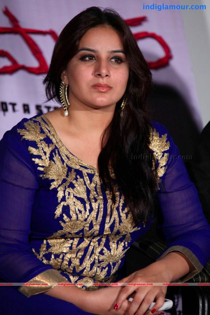 Pooja Gandhi Actress hd photo