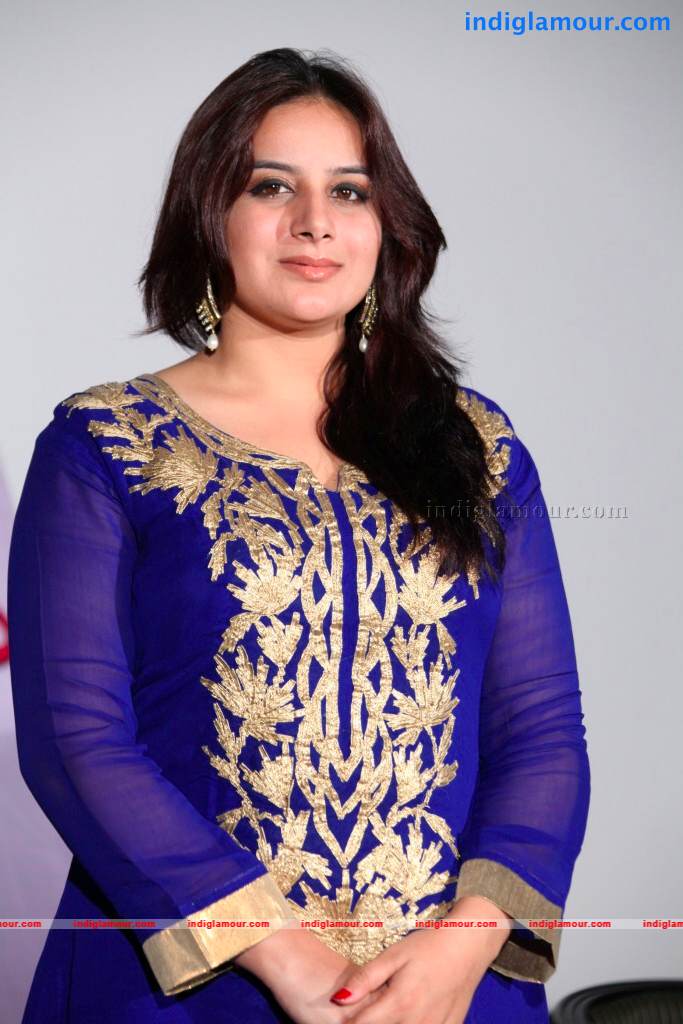 Pooja Gandhi Actress hd photo