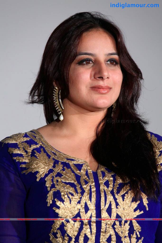 Pooja Gandhi Actress hd photo