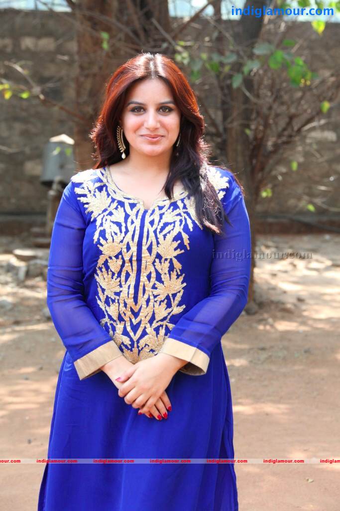 Pooja Gandhi Actress hd photo